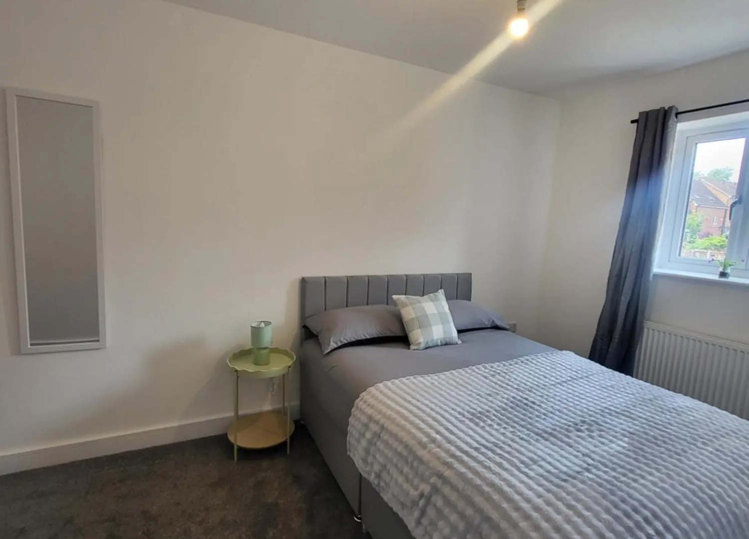 Bright & Spacious 3-Bed Rotherham Home Ideal For Families Or Contractors