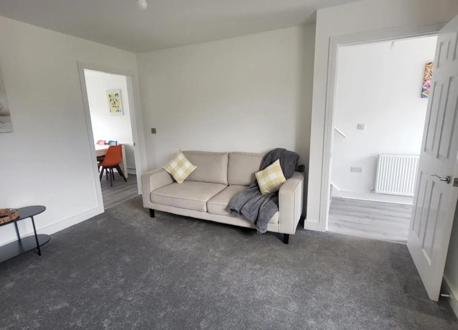 Bright & Spacious 3-Bed Rotherham Home Ideal For Families Or Contractors 0*,